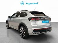 Usado VW Taigo R-line 116 CV (85 kW) 2025 Plateado SUV