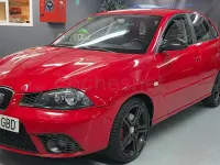 Usado Seat Ibiza FR 130 CV (95 kW) 2008 Rojo Berlina
