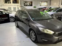 Usado Ford Focus Trend 120 CV (88 kW) 2017 Gris / plata Familiar