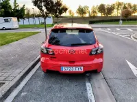 Usado Mazda 3 Active 105 CV (77 kW) 2007 Rojo Berlina