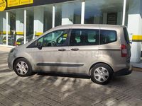 Usado Ford Tourneo Courier Ambiente 100 CV (73 kW) 2017 Beige Monovolumen