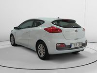 Käytetty Kia ProCeed 110 HP (80 kW) 2014 Viistoperä