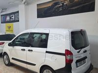 Usado Ford Tourneo Courier Ambiente 100 CV (73 kW) 2017 Blanco Monovolumen