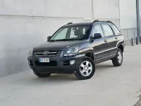 Usado Kia Sportage 142 CV (104 kW) 2010 Gris / plata SUV