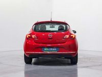Usado Opel Astra Excellence 110 CV (80 kW) 2015 Rojo Utilitario