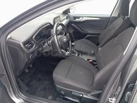 Usado Ford Focus Titanium 120 CV (88 kW) 2020 Gris / plata Familiar