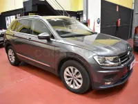Usado VW Tiguan Advance 150 CV (110 kW) 2020 Gris / plata SUV