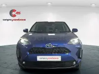 Usado Toyota Yaris Cross 116 CV (85 kW) 2022 Violeta / lila SUV