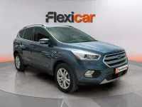 Usado Ford Kuga ST-Line 150 CV (110 kW) 2019 Gris SUV