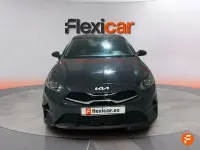 Usado Kia Ceed 136 CV (100 kW) 2023 Gris Utilitario