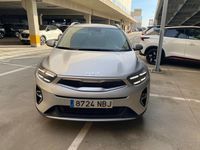 Usado Kia Stonic Style 100 CV (73 kW) 2025 Gris SUV