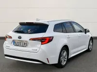 Usado Toyota Corolla Business Edition 122 CV (89 kW) 2021 Blanco Familiar
