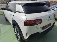 Usado Citroën C4 Feel 99 CV (72 kW) 2018 Blanco Berlina