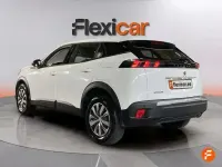 Usado Peugeot 2008 Active 100 CV (73 kW) 2021 Blanco SUV