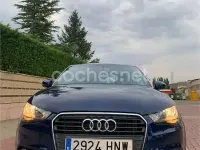 Usado Audi A1 Attraction 86 CV (63 kW) 2013 Azul Utilitario