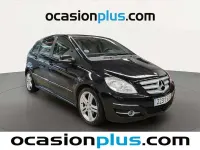 Usado Mercedes B180 109 CV (80 kW) 2010 Negro Monovolumen