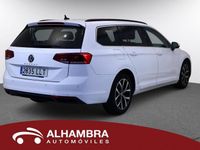 Usado VW Passat Executive 120 CV (88 kW) 2020 Blanco Familiar