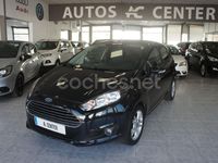 Usado Ford Fiesta Trend 82 CV (60 kW) 2015 Negro Utilitario