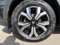 Usado Dacia Sandero Comfort 91 CV (66 kW) 2022 Gris Berlina