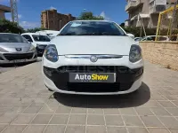 Usado Fiat Punto Evo Dynamic 69 CV (50 kW) 2011 Blanco Utilitario