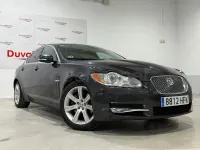 Usado Jaguar XF Luxury 240 CV (176 kW) 2011 Gris / plata Berlina