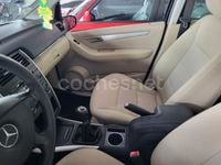 Usado Mercedes B180 109 CV (80 kW) 2006 Negro Monovolumen