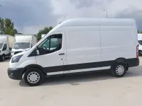 Usado Ford Transit Trend 131 CV (96 kW) 2022 Blanco Van