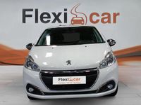 Usado Peugeot 208 Allure 82 CV (60 kW) 2014 Blanco Utilitario