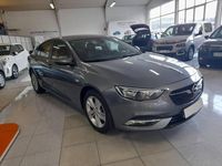 Usado Opel Insignia Selective 140 CV (102 kW) 2016 Gris Berlina