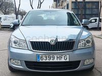 Usado Skoda Octavia 105 CV (77 kW) 2011 Azul Berlina