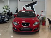 Usado Seat Leon Reference 125 CV (91 kW) 2010 Rojo Utilitario
