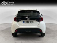 Usado Toyota Yaris Edition 125 CV (91 kW) 2024 Blanco Berlina