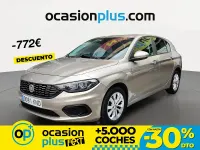 Usado Fiat Tipo Easy 95 CV (69 kW) 2018 Marrón Berlina