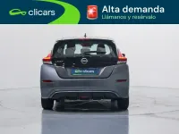 Usado Nissan Leaf Acenta 110 kW (150 CV) 2024 Gris Utilitario