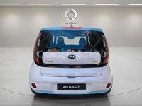 Usado Kia Soul 80 kW (110 CV) 2018 Eléctrico SUV