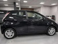 Occasion Toyota Aygo X-clusiv 69 PK (50 kW) 2017 Zwart Hatchback