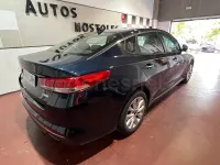 Usado Kia Optima 141 CV (103 kW) 2016 Azul Berlina