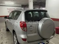 Usado Toyota RAV4 Executive 152 CV (111 kW) 2007 Gris / plata SUV