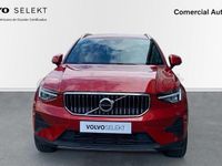 Usado Volvo XC40 Core 211 CV (155 kW) 2024 Rojo SUV