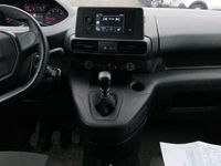 Usado Peugeot Rifter Business-Line 100 CV (73 kW) 2023 Blanco Monovolumen