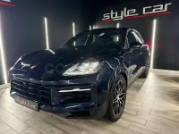 Usado Porsche Cayenne S E-Hybrid Black Edition 519 CV (381 kW) 2025 Azul SUV