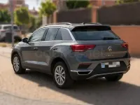 Usado VW T-Roc Advance 150 CV (110 kW) 2018 Gris / plata SUV