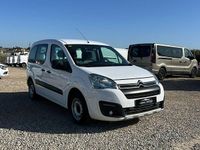 Usado Citroën Berlingo Live 75 CV (55 kW) 2018 Blanco Monovolumen