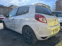 Usado Renault Clio II Exception 101 CV (74 kW) 2010 Blanco Berlina