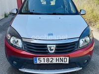 Usado Dacia Sandero Stepway 85 CV (62 kW) 2012 Granate Berlina