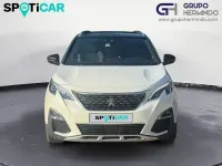 Usado Peugeot 5008 GT-line 130 CV (95 kW) 2021 Blanco SUV