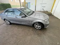 Usado Mercedes C220 Avantgarde 170 CV (125 kW) 2011 Gris / plata Berlina