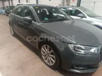 Usado Audi A3 116 CV (85 kW) 2018 Gris / plata Berlina