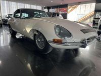 Usado Jaguar E-Type 265 CV (194 kW) 1962 Blanco Coupe