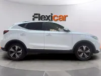 Usado MG ZS Comfort 116 CV (85 kW) 2025 Blanco SUV